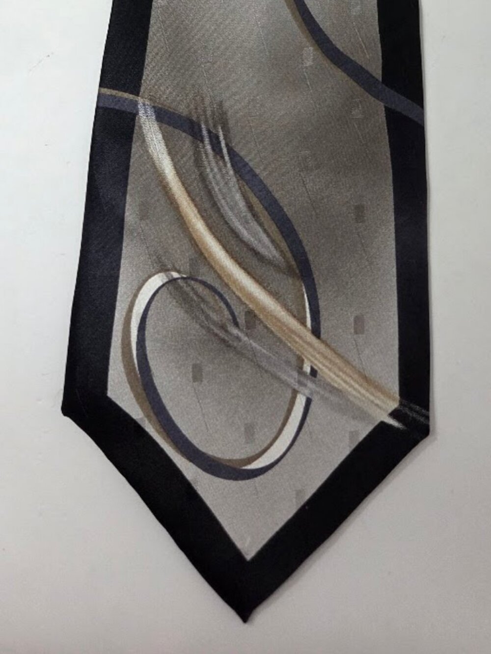 Pierre Cardin Gray Black Abstract Swirl Necktie 58 Inch Polyester Tie